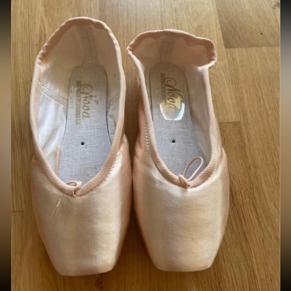 Grishko pointe shoes Nova 4.5 XXX M - Picture 2 of 4